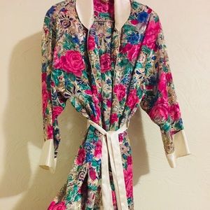 🎉HOST PICK🎉Victoria’s Secret Pink/Blue/Gold Robe